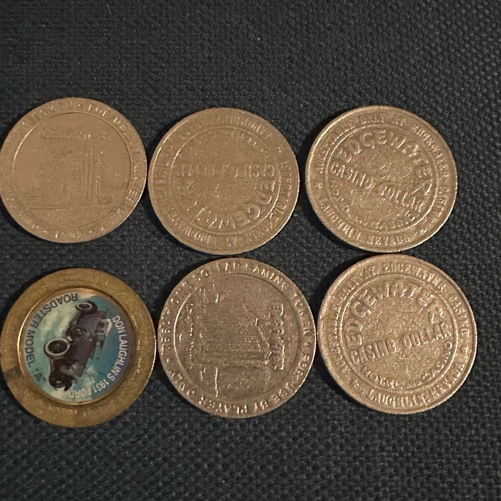 6 Vintage Gaming $1 Tokens Edgewater Casino and Riverside Resort Casino